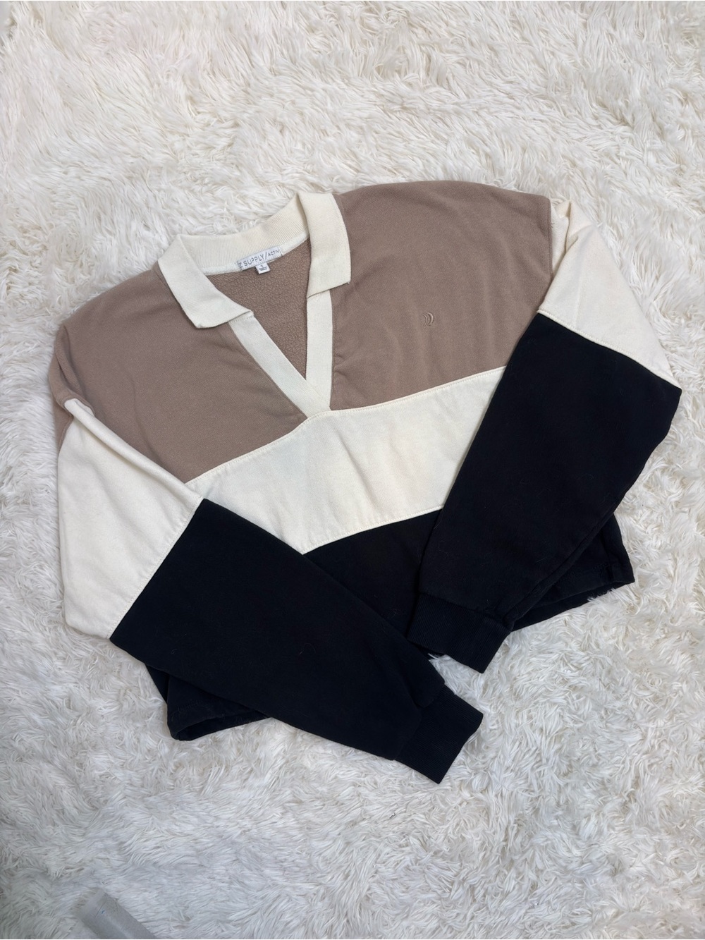 Z Supply Taupe, Cream & Black V-Neck Colorblock Pullover Top